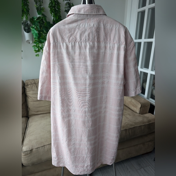 Burberry Check Detail Short Sleeve Shirt in Red/Blue/White size XL - Picture 2 of 10